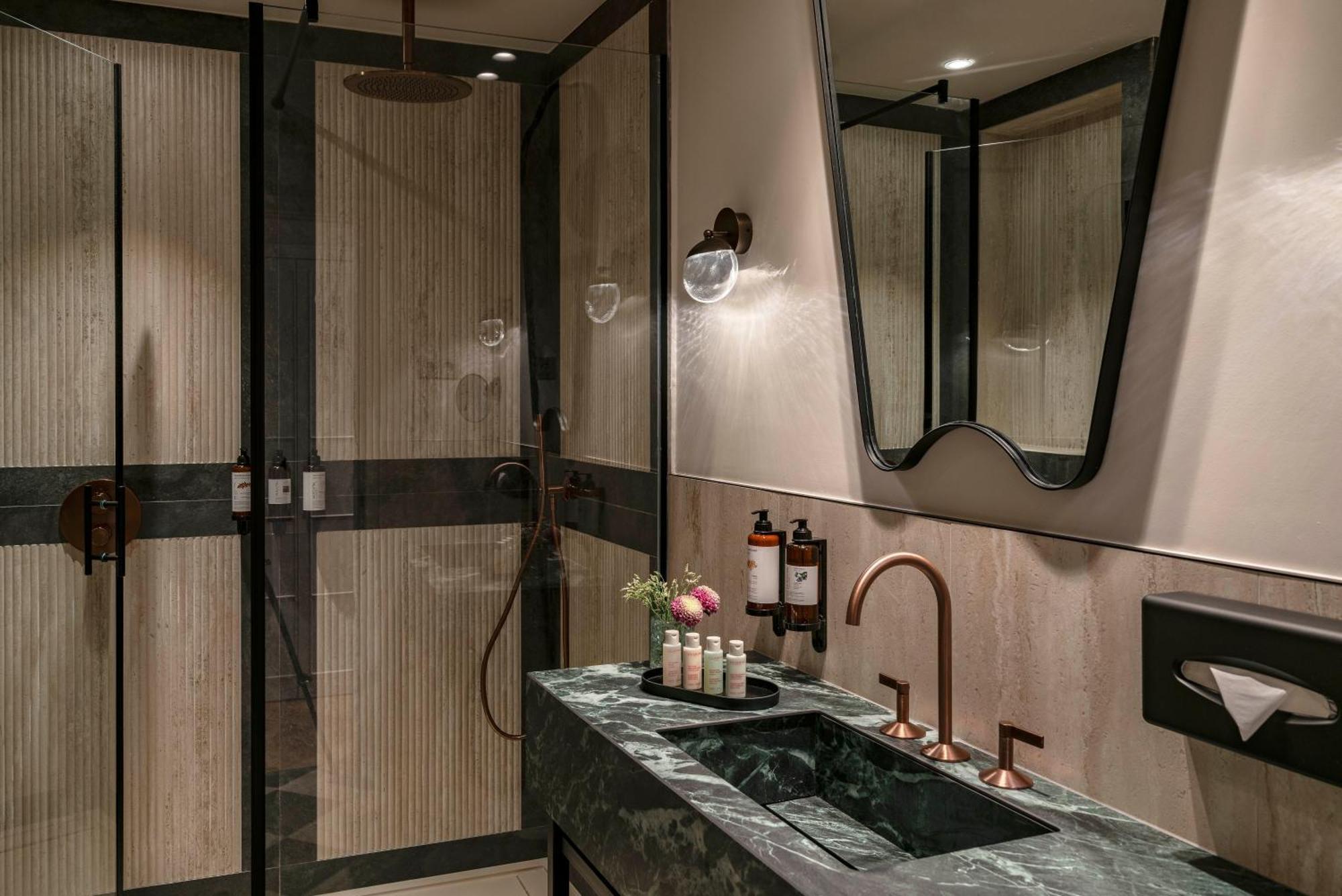 Hotel Vincci Centrum 4*